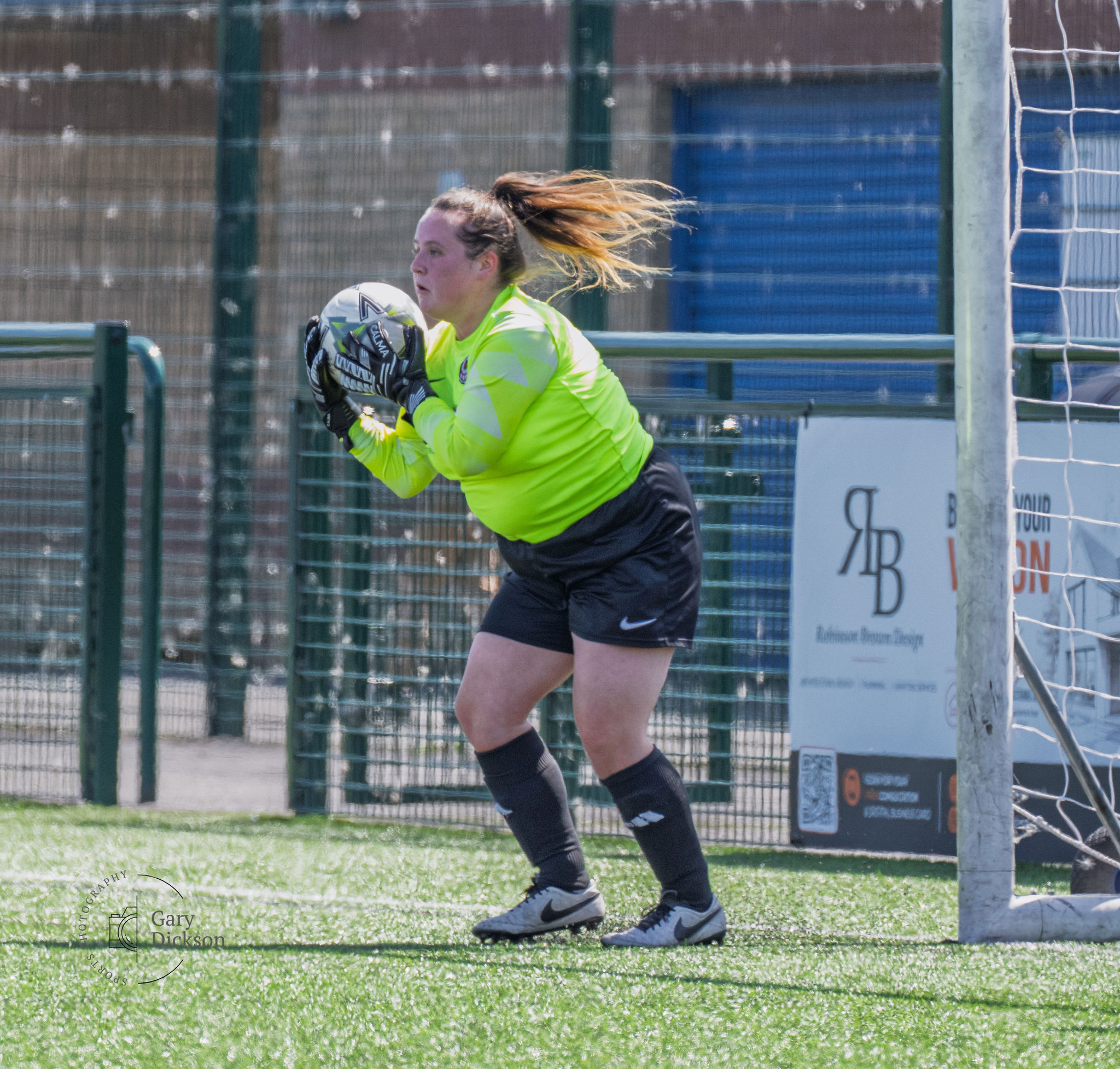 West End vs Gateshead Leam Rangers Ladies photo 39